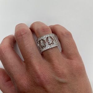 Sterling silver & cz fleur de lis ring